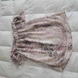 White House Black market off the shoulder top